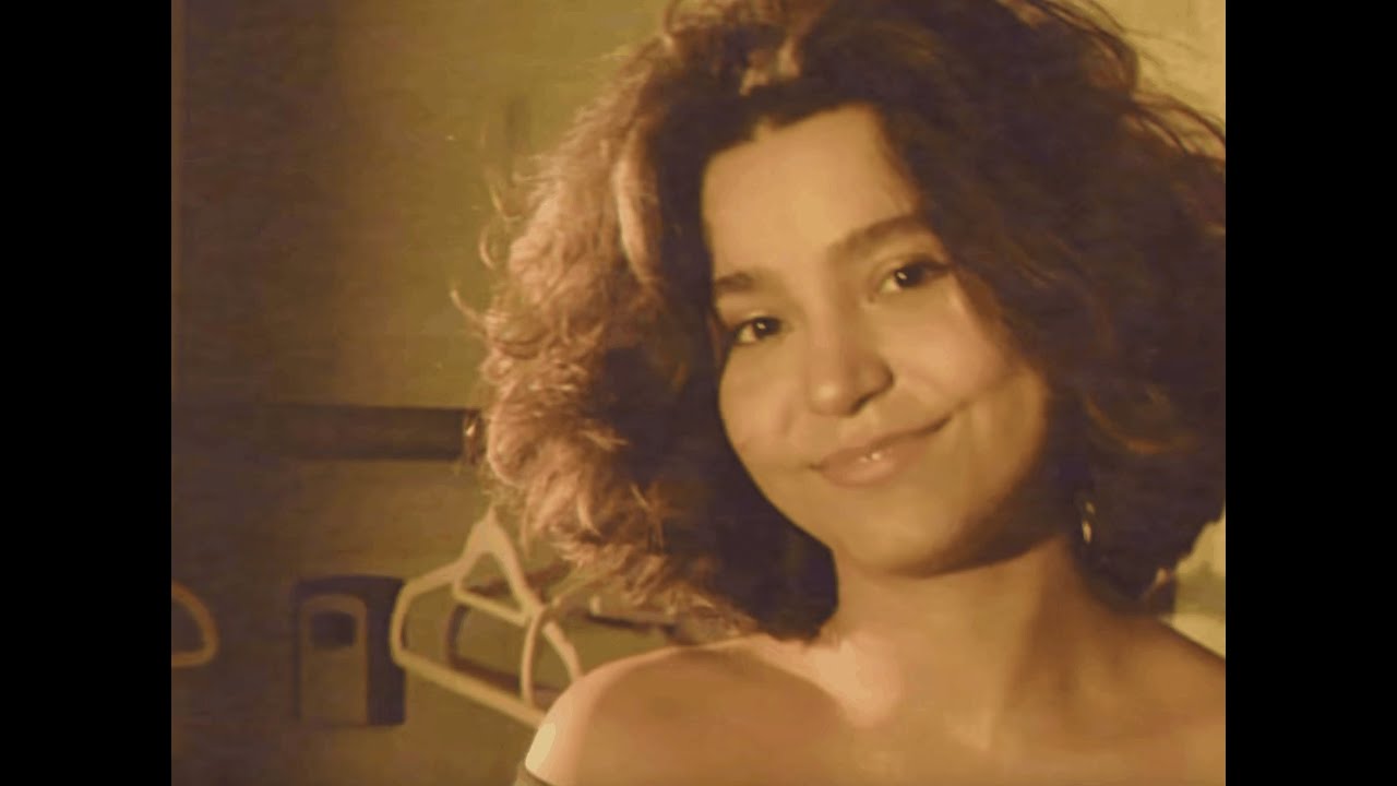 Mari Froes - Momento (Official Visualizer)