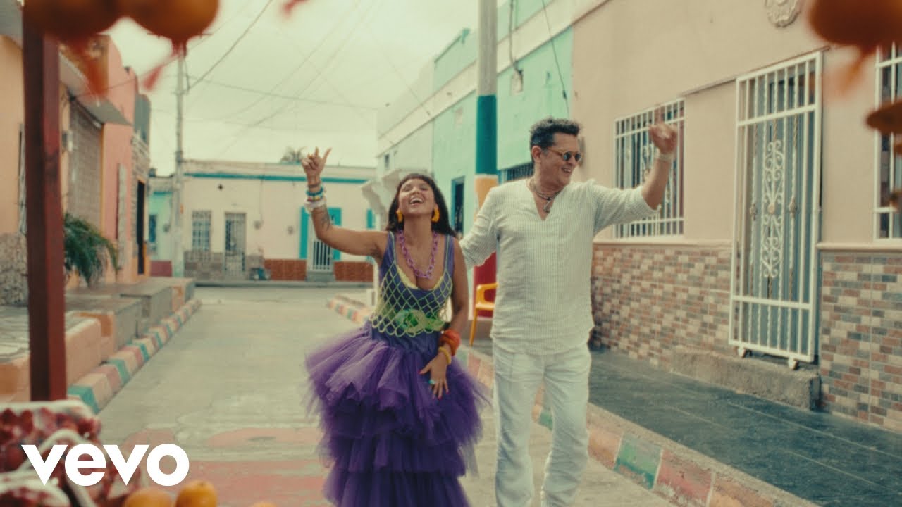 Bomba Estéreo, Carlos Vives - La Samaria (Official Video)