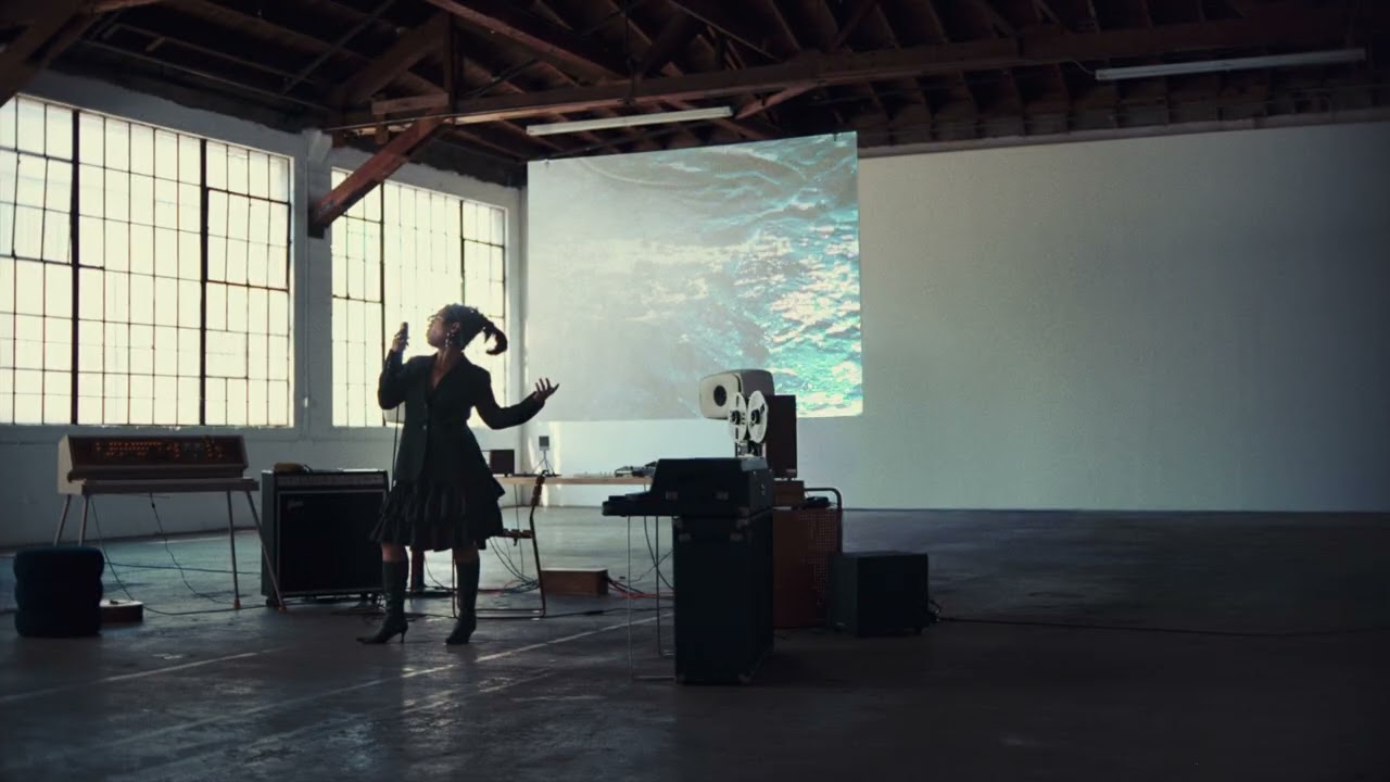 monte booker & VITA - halo