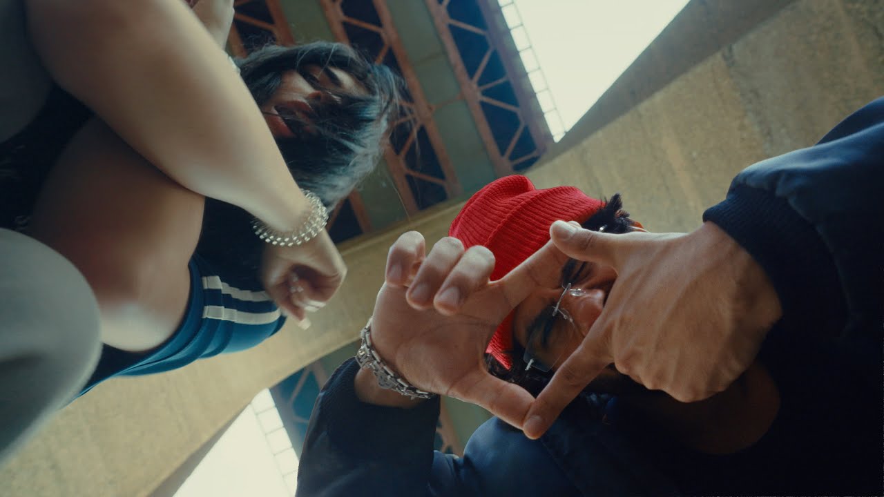 Aries & underscores - TABLOID TALK