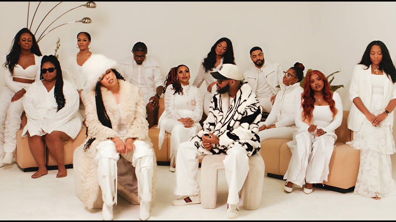 Travis Malloy & Urban Worship Collective "Total Praise" ft. Carvena Jones - (Official Music Video)