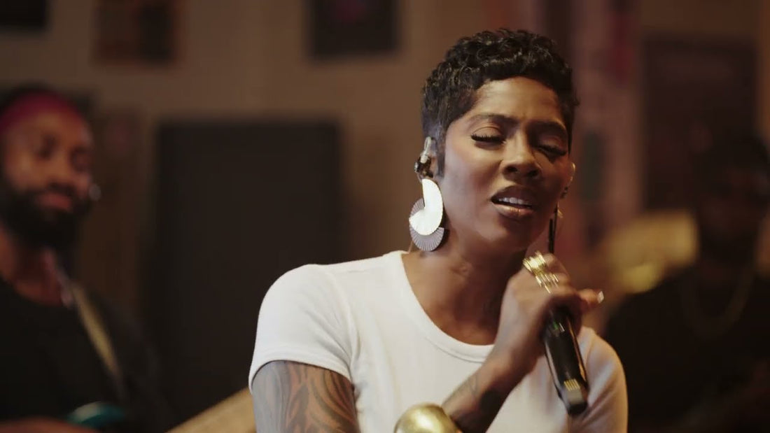 Pheelz - I'm Ok (feat. Tiwa Savage)