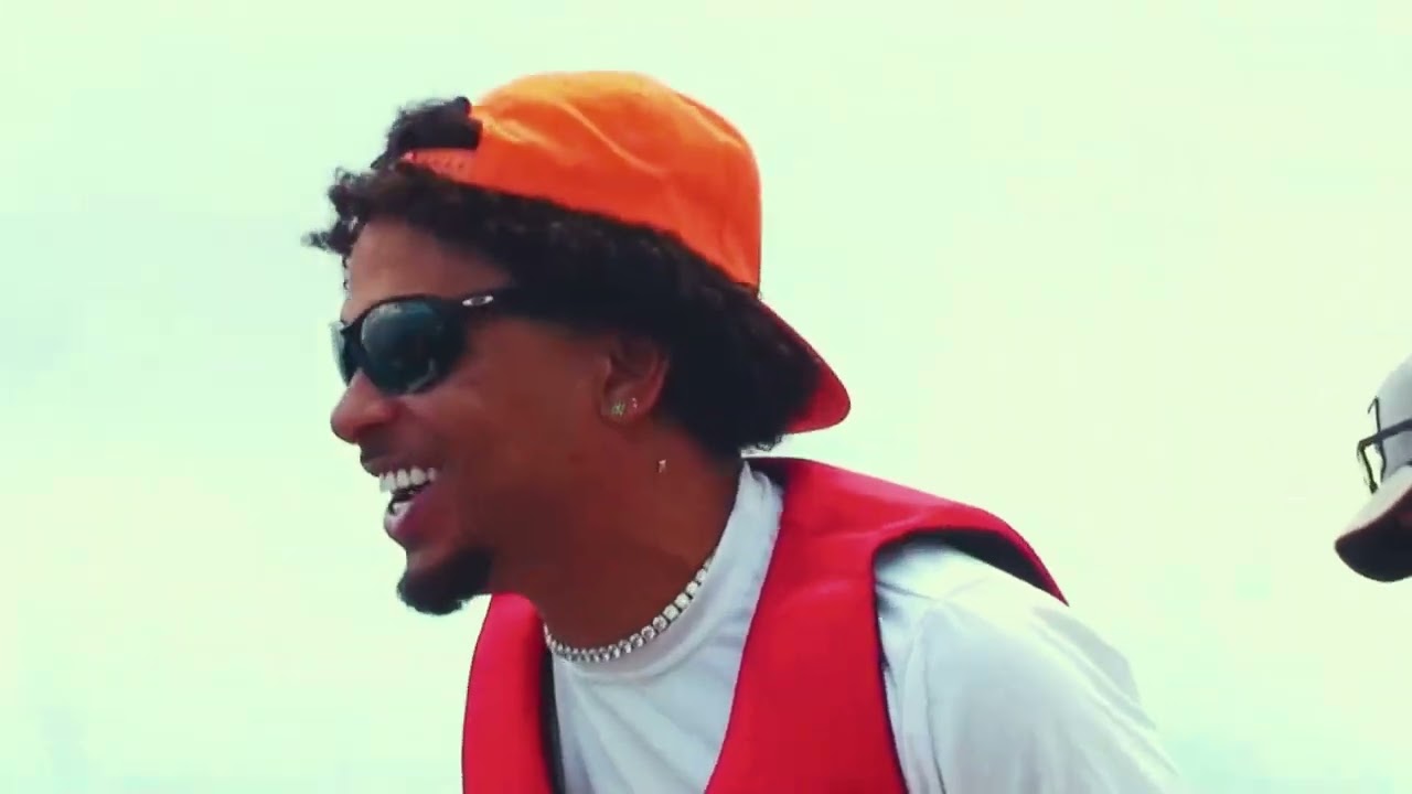 Ozuna, Beéle, Ovy On The Drums - Enemigos (Video Oficial)