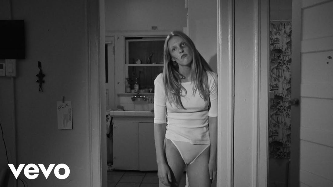 Audrey Hobert - Sex and the city (Official Video)