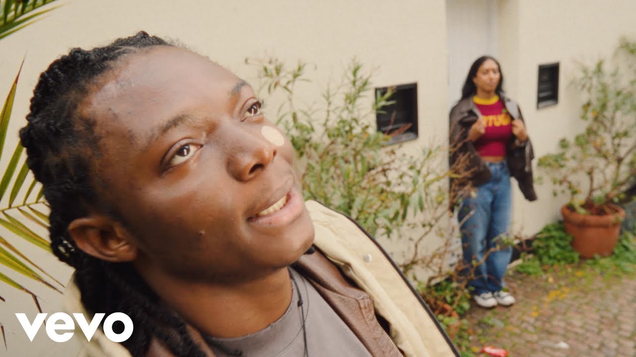 Chella - Sweater (Official Video)