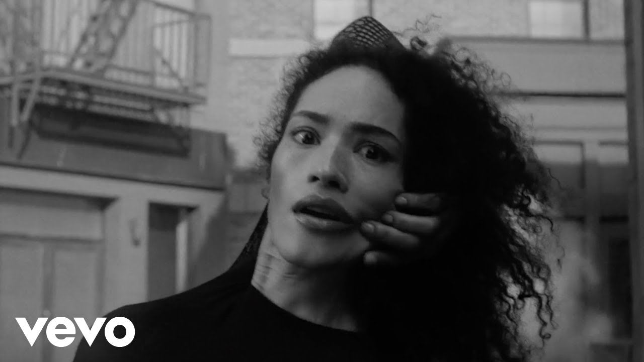 METTE - ANXIOUS TO LOVE YOU (OFFICIAL MUSIC VIDEO)