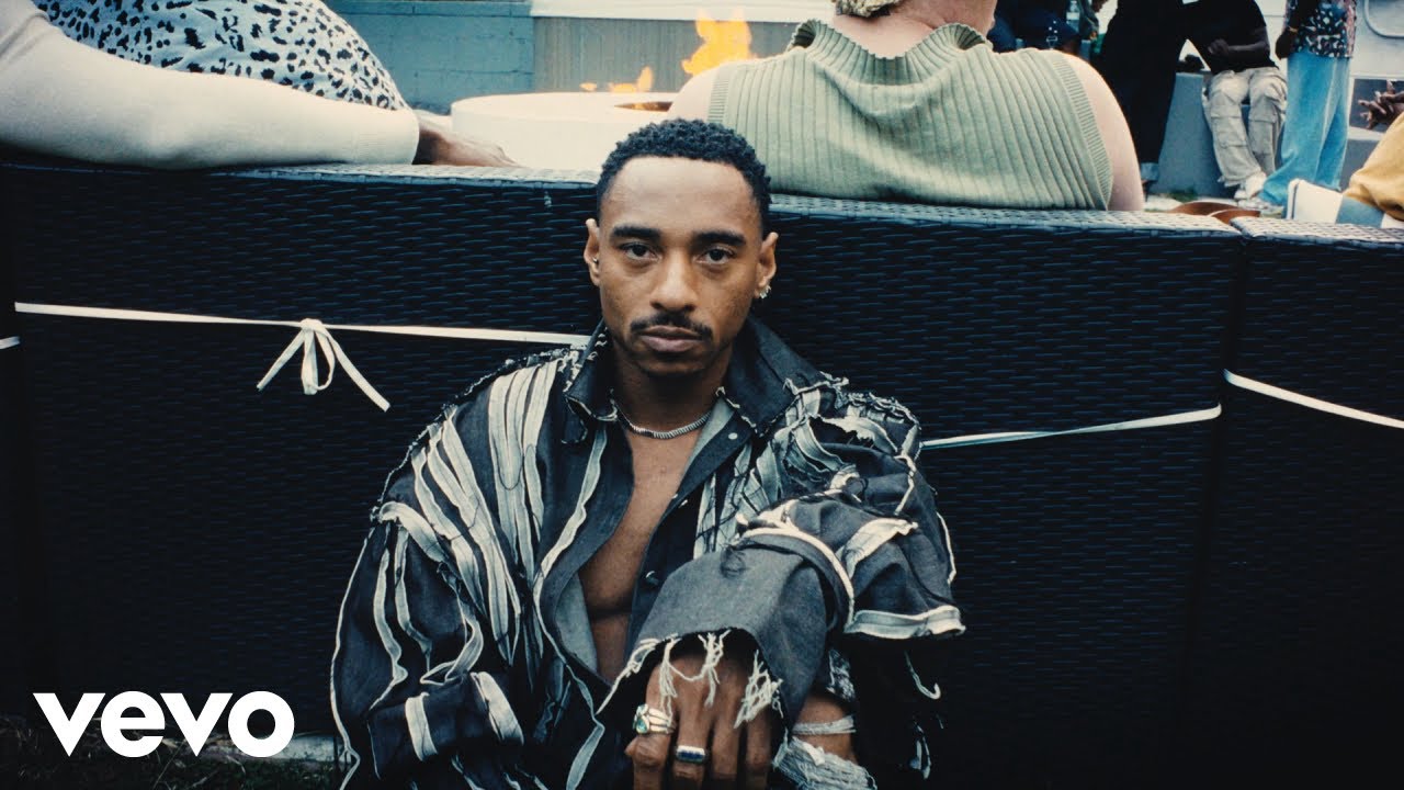 Durand Bernarr, E-WHIZZ - No Business