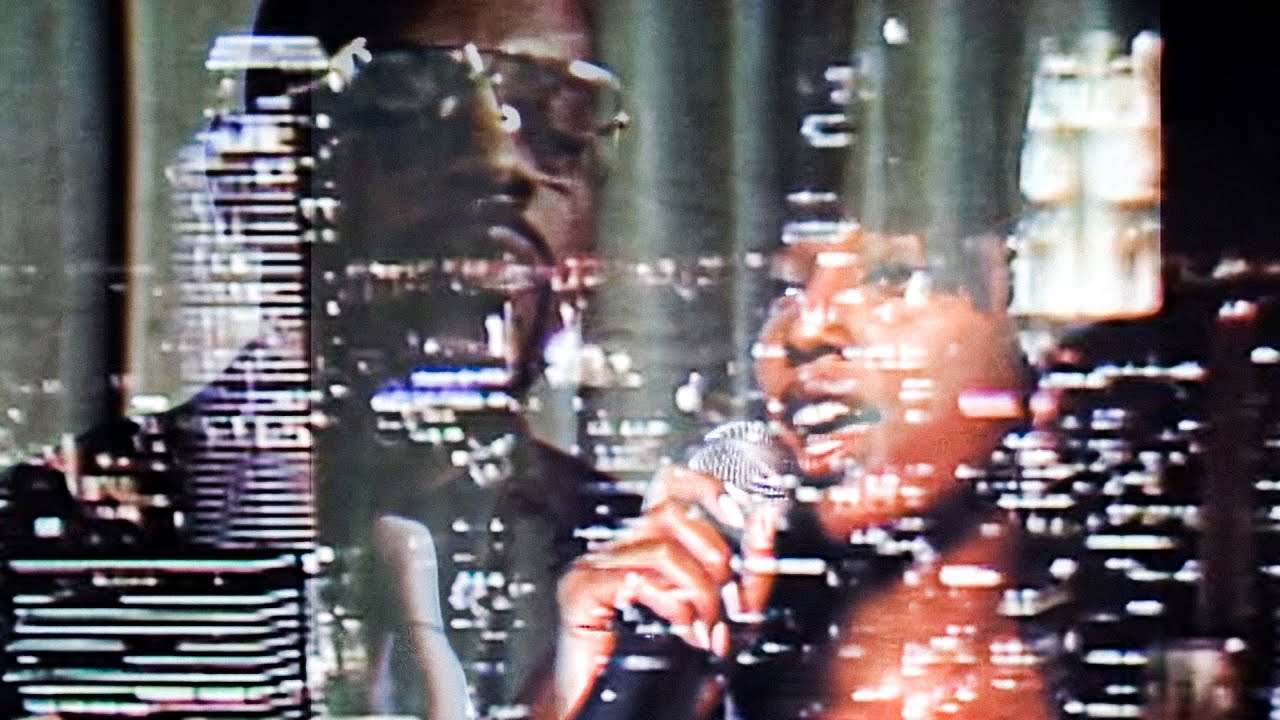 GENA - Circlesz (Official Video)