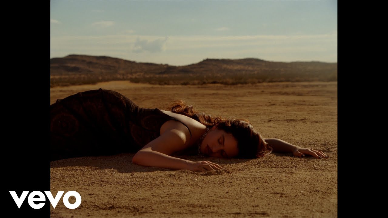 ROSALÍA - Sauvignon Blanc (Official Video)