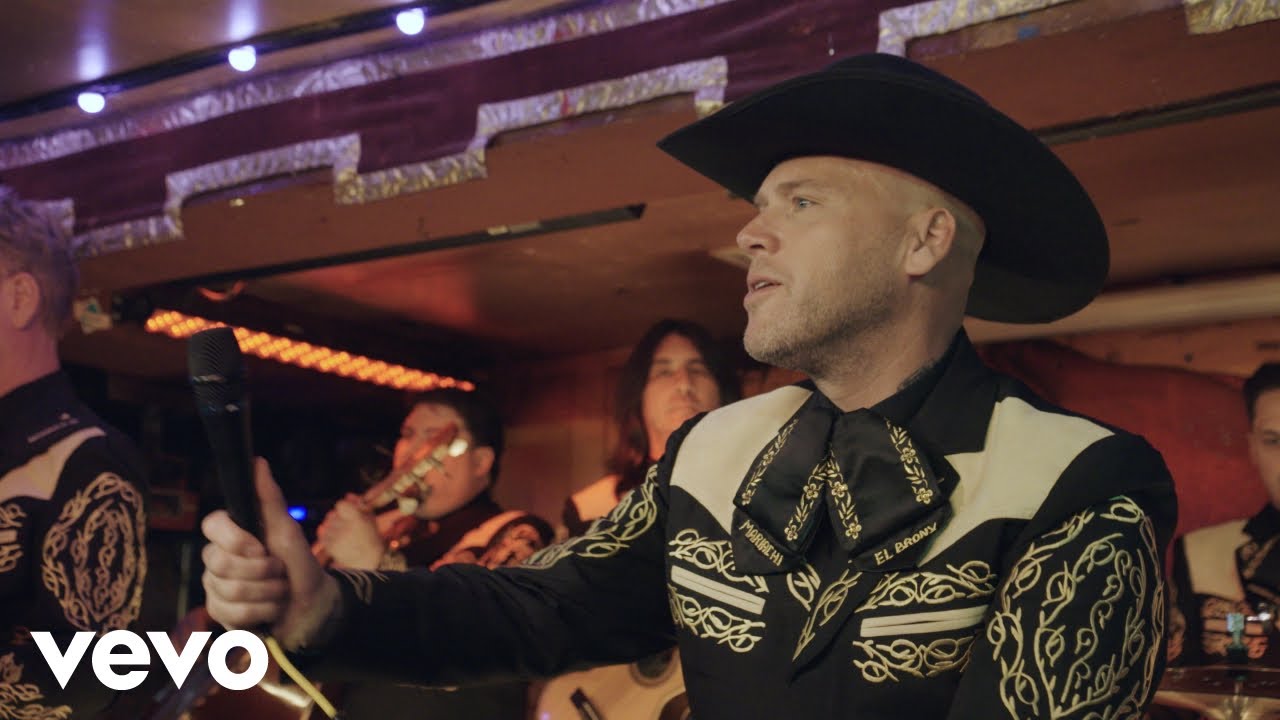 Mariachi El Bronx - Bandoleros (Official Video)