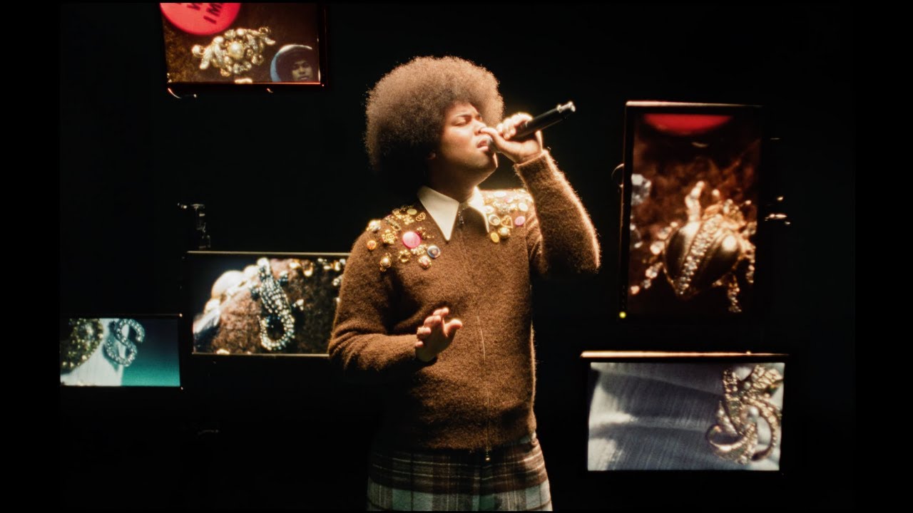 Sekou– ‘Love Language’ | Pinterest Predicts: Brooched | Live Session