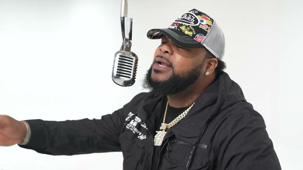 Zacardi Cortez - Working On Me (Performance Video)