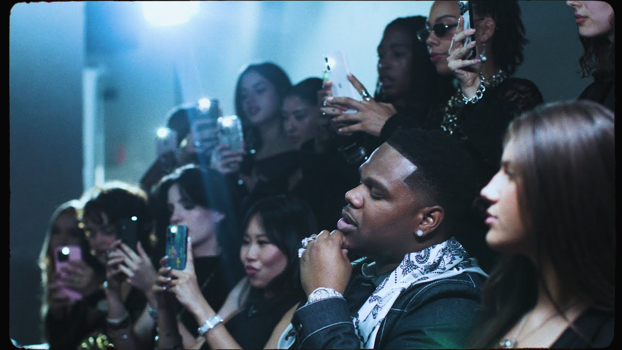 Fridayy - That Vibe (Official Video)