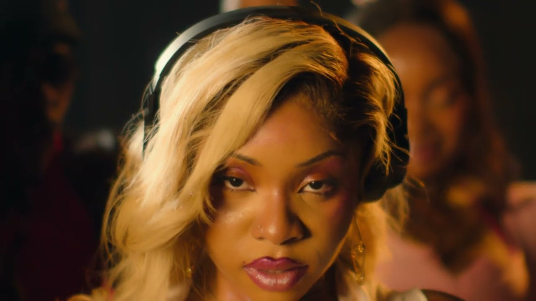 Dre Skull & FAVE - Cold Outside