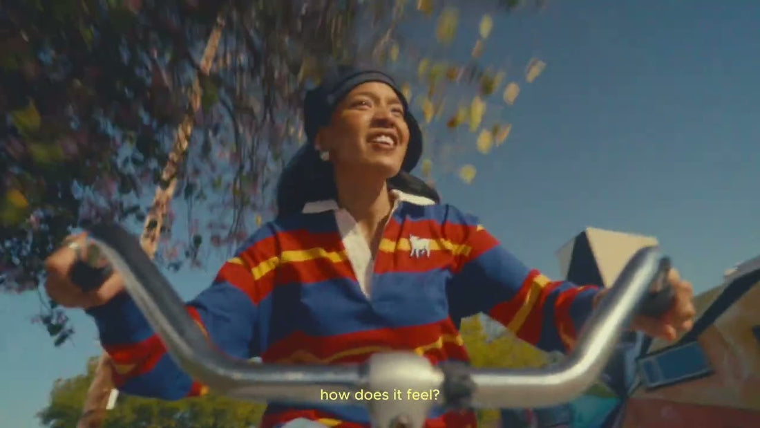 HILLARI - How Does It Feel (Official Visualizer)