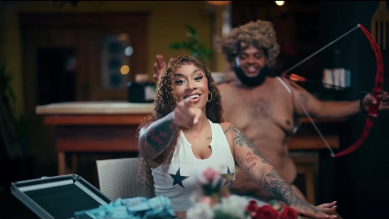 Arlene MC - Izquierda Derecha (Video Oficial)