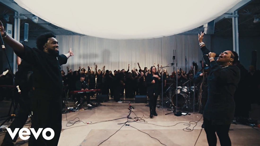 Dante Bowe, Tasha Cobbs Leonard - Rain (Live)