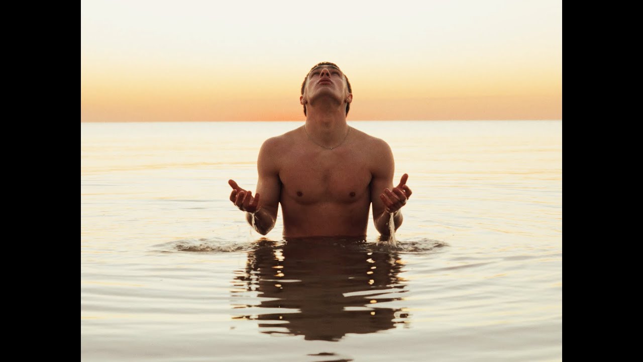 MI CHINA - TOBIKA (video oficial)