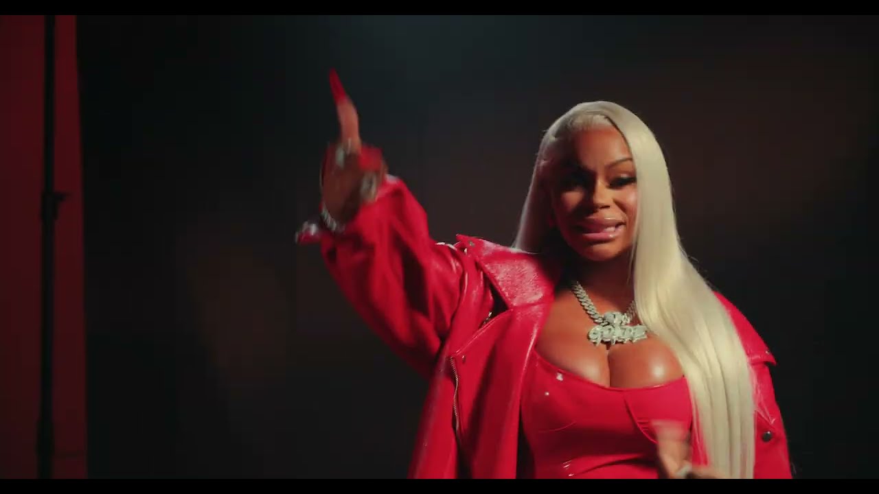 GOLDE LONDON - THINK THEY KNOW ME (Official Music Video)