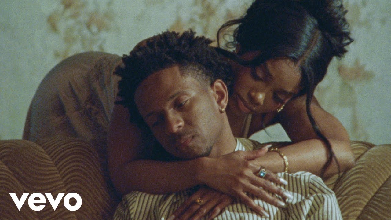 Isaia Huron - W.T.A. (Visualizer)