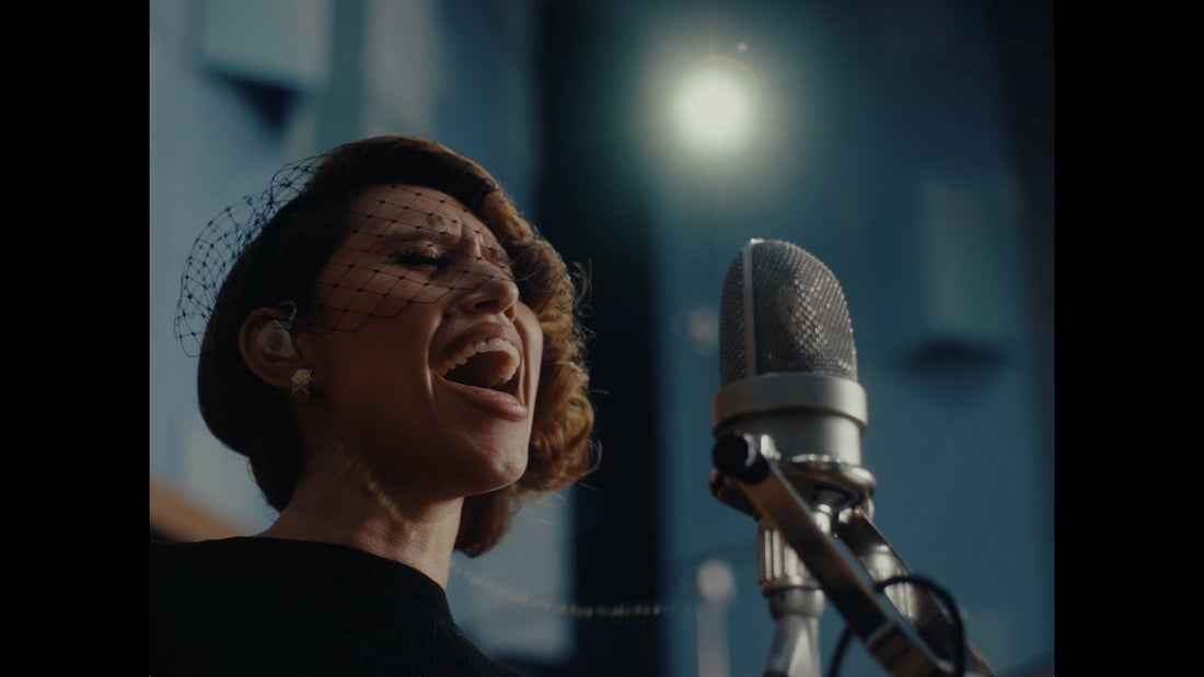RAYE - Nightingale Lane. (Live at Abbey Road Studios)