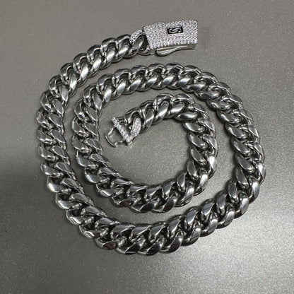 Hip-hop diamond-encrusted clasp Cuban chain